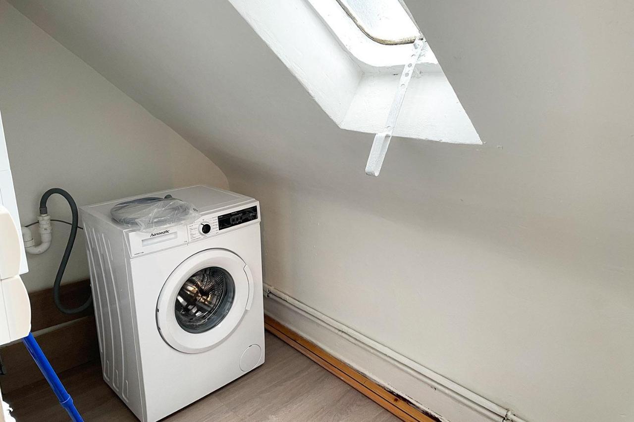 Brühl Cozy 2-Room Apartment מראה חיצוני תמונה