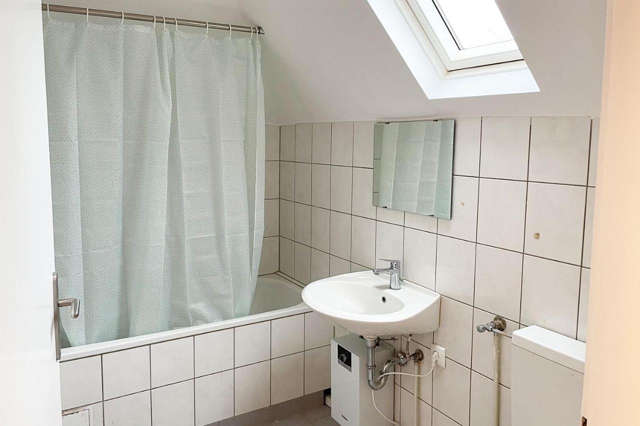 Brühl Cozy 2-Room Apartment מראה חיצוני תמונה